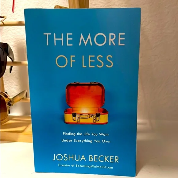 “The More of Less”
Book by Joshua Becker - Picture 1 of 4